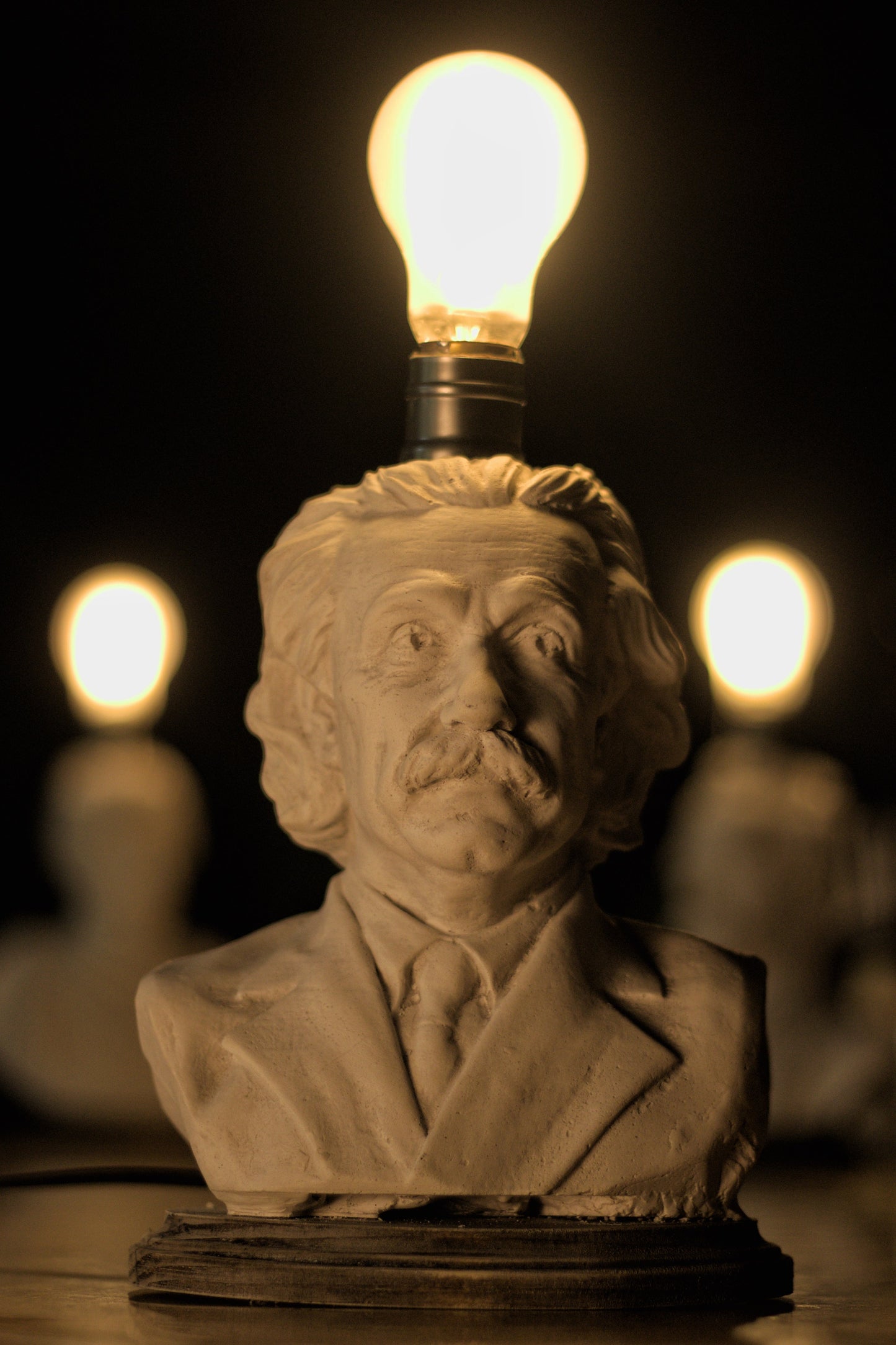 Albert Einstein Bust Lamp — Dark Academia Desk Lamp, Unique Teacher Gift, Handmade Gypsum Sculpture