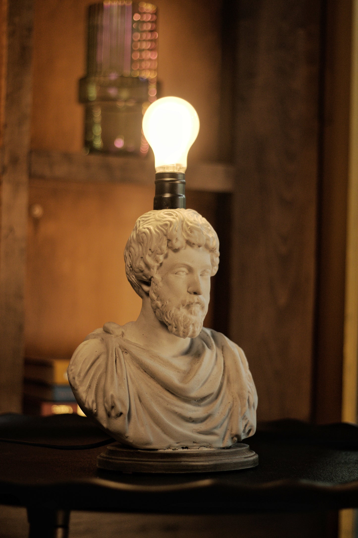 Marcus Aurelius Bust Lamp — Dark Academia Desk Lamp, Stoic Philosopher Decor, Handmade Gypsum Sculpture