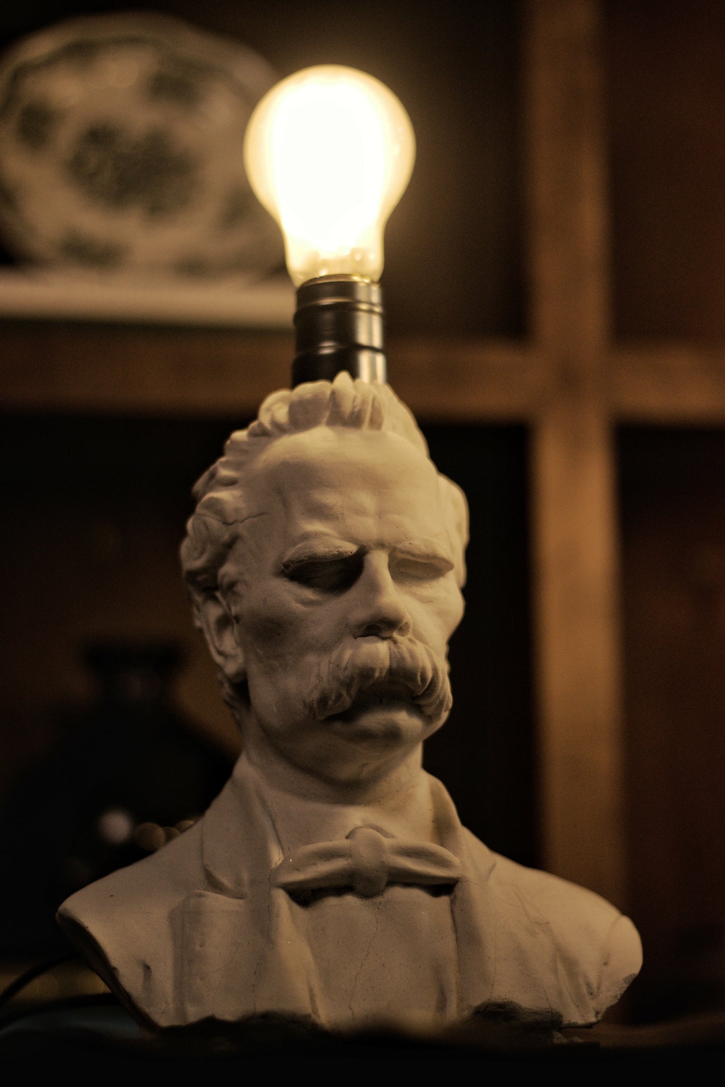 Nietzsche Bust Lamp — Dark Academia Desk Lamp, Literary Office Decor, Handmade Gypsum Sculpture